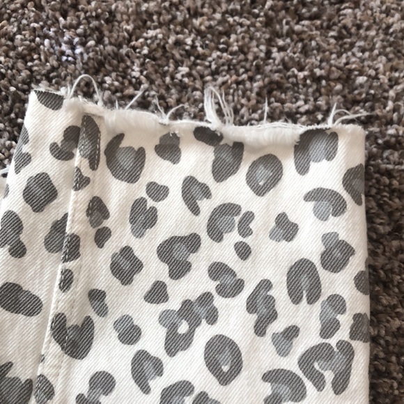 NWT Abercrombie Mom Jean - Picture 4 of 4